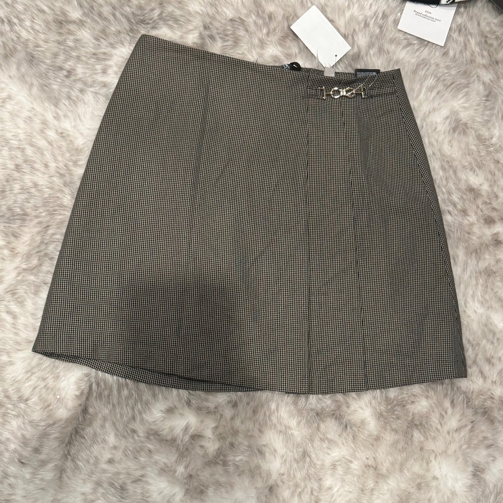 Grey plaid pleat mini skirt